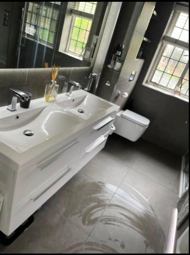 Wandworth, South London Deluxe King Room 2 Kültér fotó